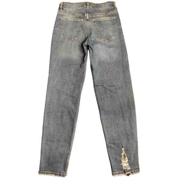 Divided distressed skinny stretch denim jeans, Size 4, Medium wash - Picture 2 of 5